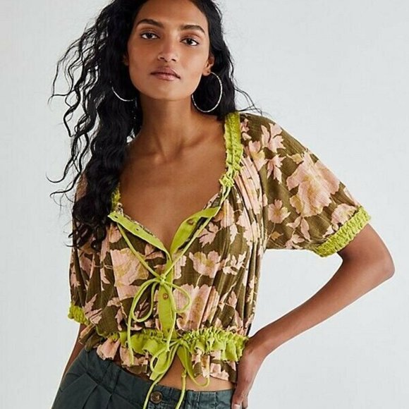 Free People Tops - Free People Perfect Day Crop Buttondown Smocked Printed Blouse Top L